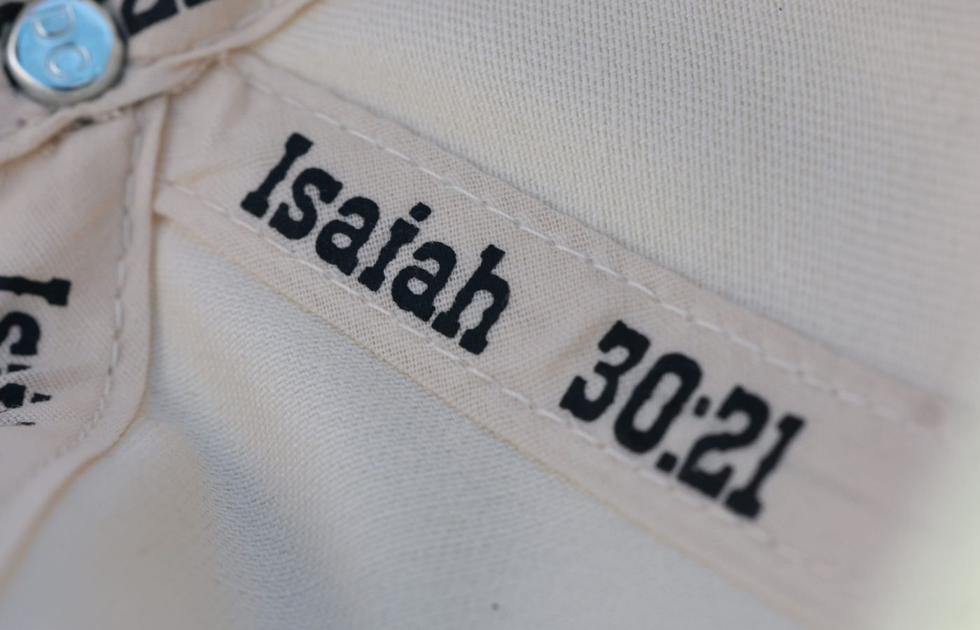 Taping detail image